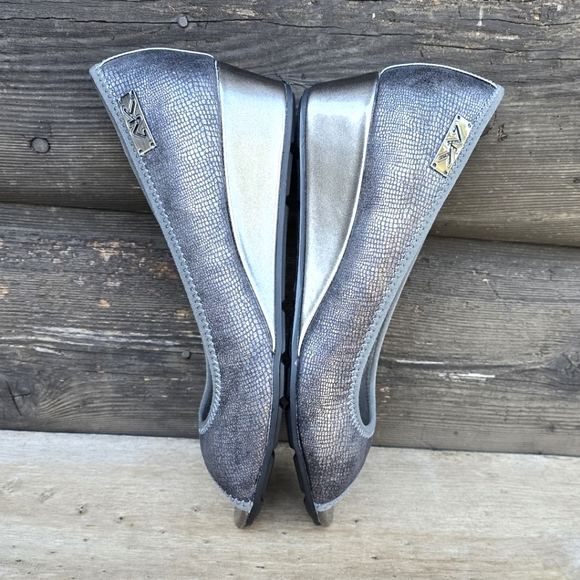 Anne Klein Sport Camrynne Modern Classic Peep Toe Comfort Wedge 7M - Picture 11 of 16